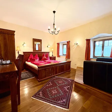 Gaestehaus Turm Wachau Konukevi Weissenkirchen in der Wachau