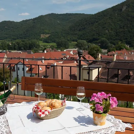 Guest house Gaestehaus Turm Wachau Weissenkirchen in der Wachau